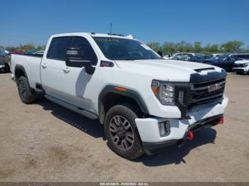  Salvage General Motors Sierra 3500HD