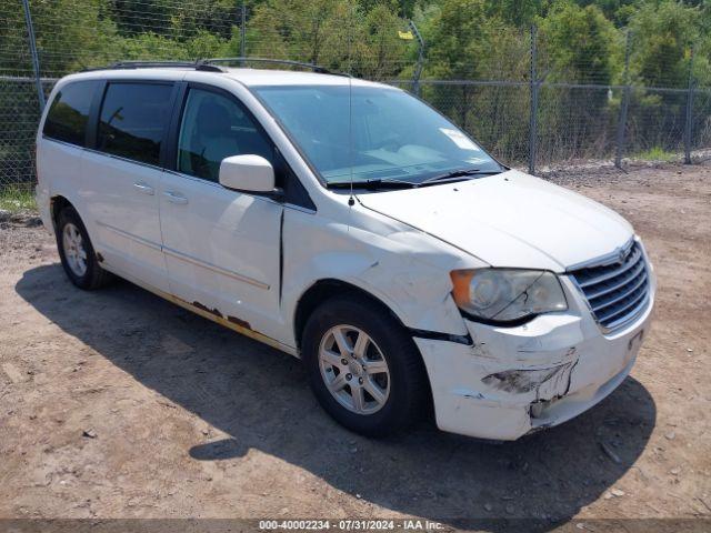  Salvage Chrysler Town & Country