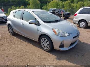  Salvage Toyota Prius c