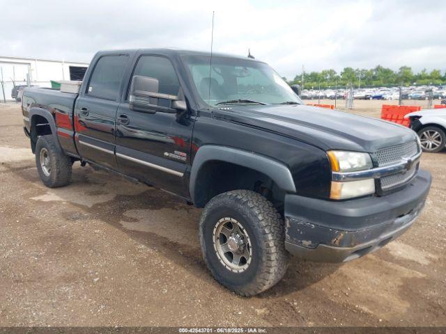  Salvage Chevrolet Silverado 2500