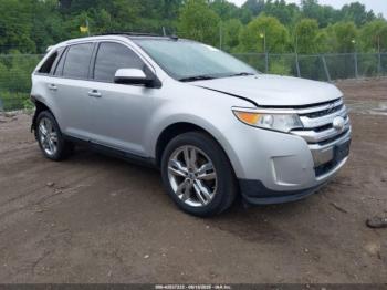  Salvage Ford Edge