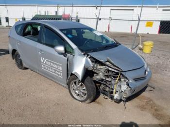  Salvage Toyota Prius v