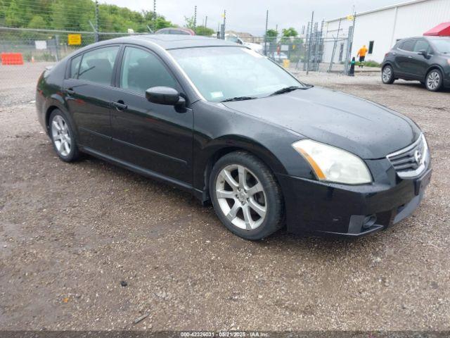  Salvage Nissan Maxima
