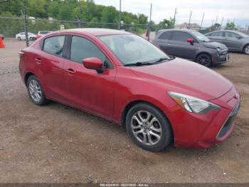  Salvage Toyota Yaris