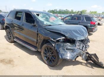  Salvage Jeep Grand Cherokee