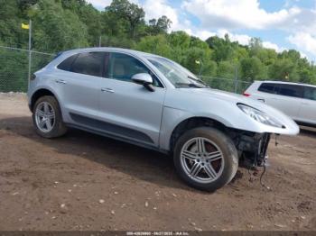  Salvage Porsche Macan