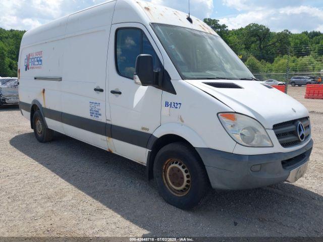  Salvage Mercedes-Benz Sprinter 2500