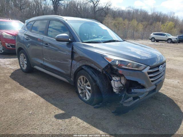  Salvage Hyundai TUCSON