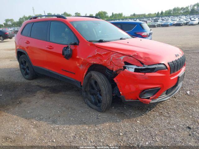  Salvage Jeep Cherokee