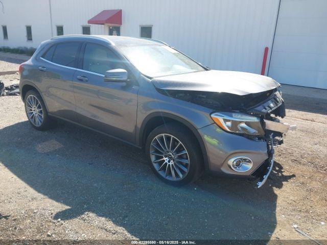  Salvage Mercedes-Benz GLA