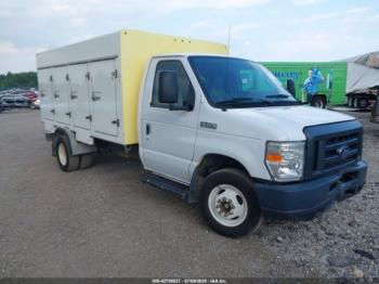  Salvage Ford E-450