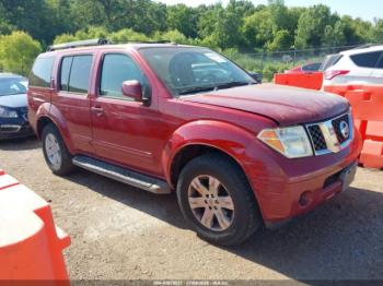  Salvage Nissan Pathfinder