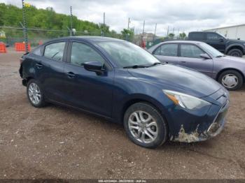  Salvage Toyota Yaris