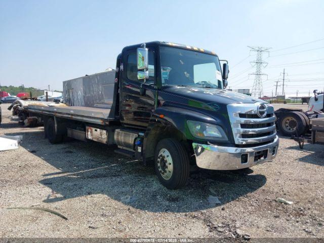  Salvage Hino 258 268