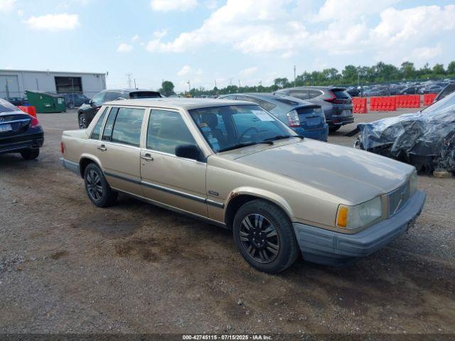  Salvage Volvo 740