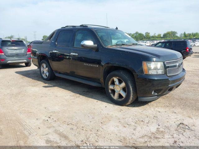  Salvage Chevrolet Avalanche 1500