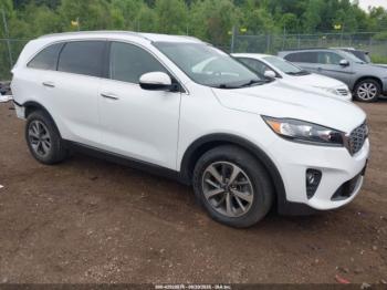  Salvage Kia Sorento