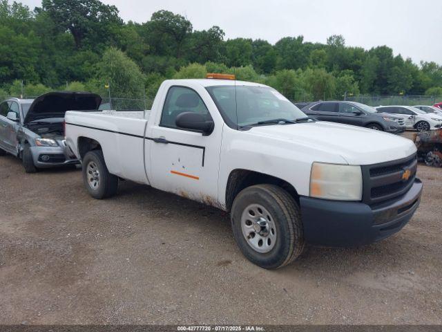  Salvage Chevrolet Silverado 1500