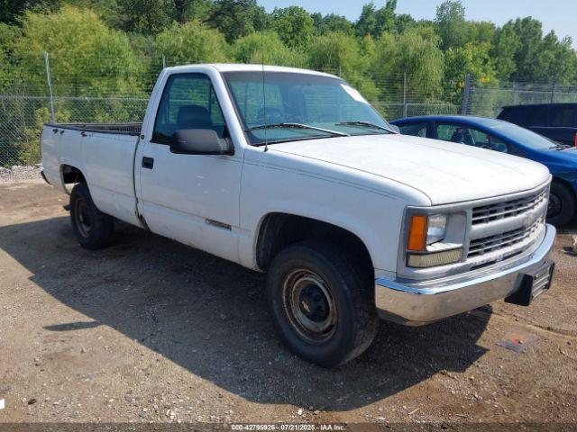  Salvage Chevrolet C2500