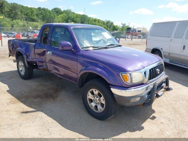  Salvage Toyota Tacoma