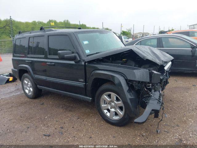  Salvage Jeep Commander