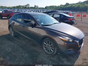  Salvage Mazda Mazda3