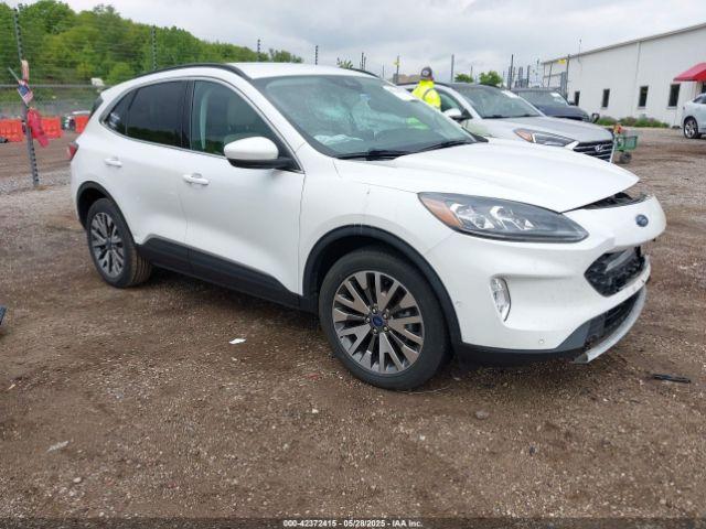  Salvage Ford Escape