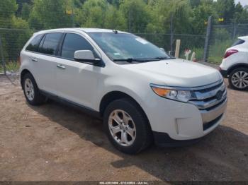  Salvage Ford Edge