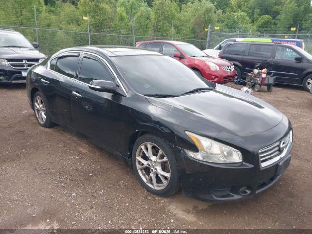 Salvage Nissan Maxima
