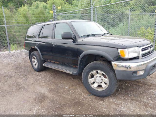  Salvage Toyota 4Runner