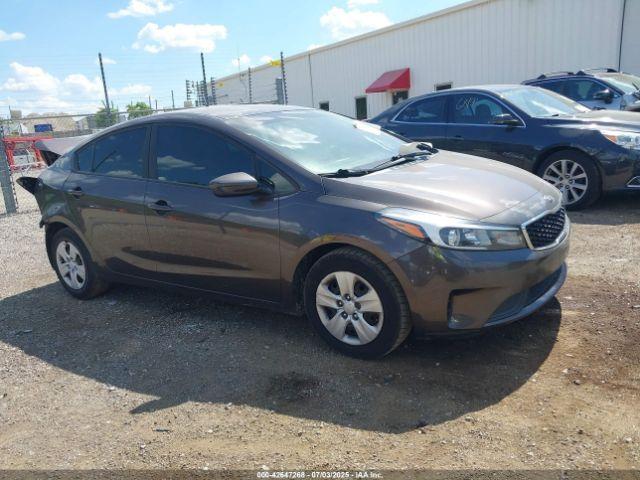  Salvage Kia Forte
