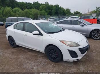  Salvage Mazda Mazda3