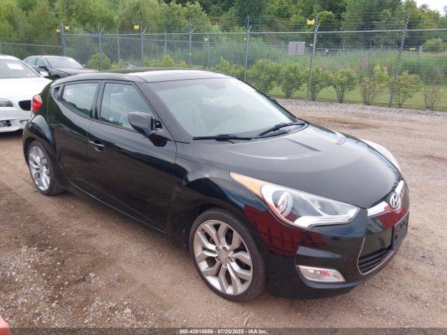  Salvage Hyundai VELOSTER