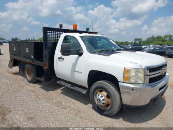  Salvage Chevrolet Silverado 3500