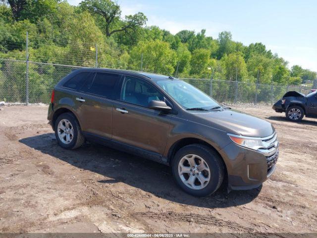  Salvage Ford Edge
