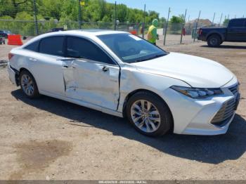  Salvage Toyota Avalon