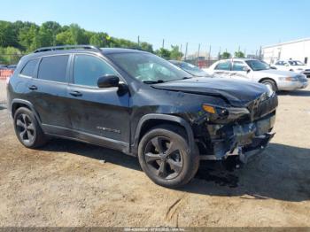  Salvage Jeep Cherokee