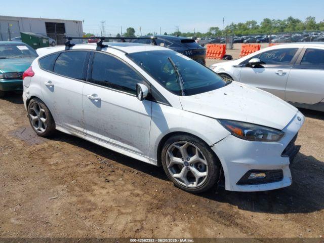  Salvage Ford Focus St
