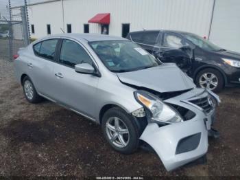  Salvage Nissan Versa