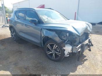  Salvage Volvo XC40