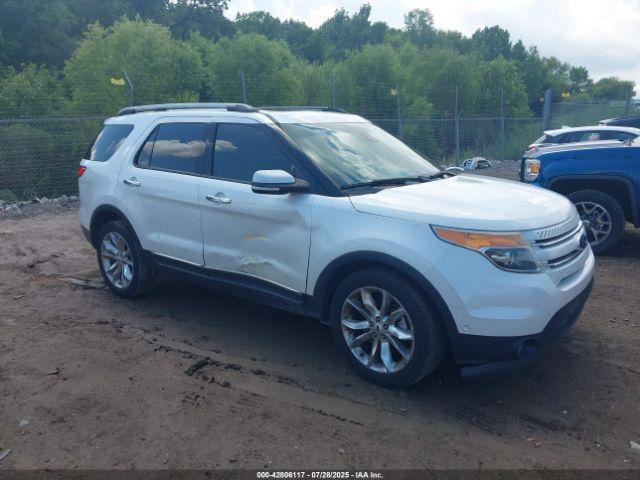  Salvage Ford Explorer