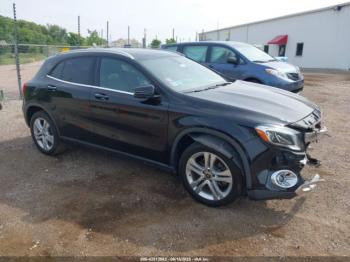 Salvage Mercedes-Benz GLA