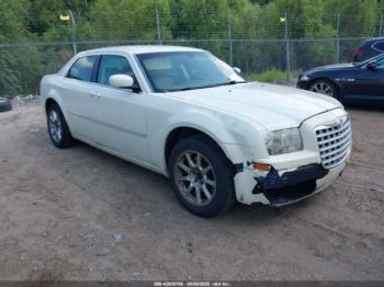  Salvage Chrysler 300