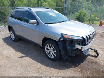  Salvage Jeep Cherokee