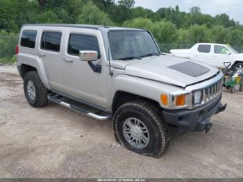 Salvage HUMMER H3 Suv