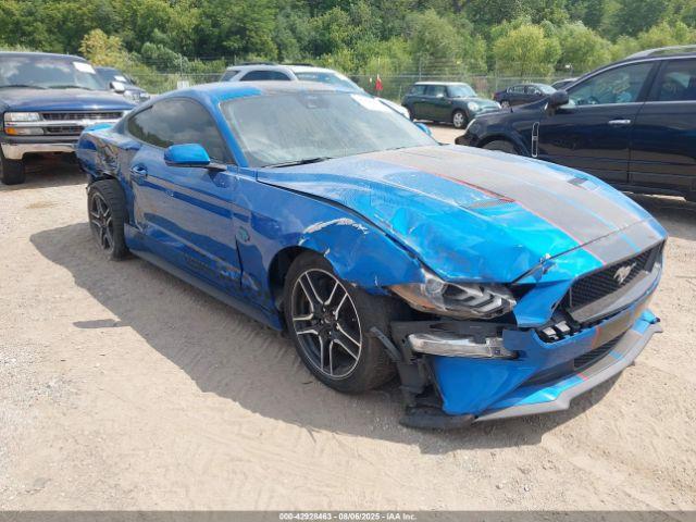  Salvage Ford Mustang
