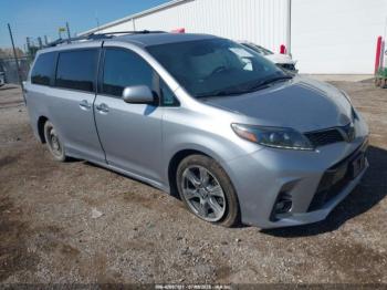  Salvage Toyota Sienna