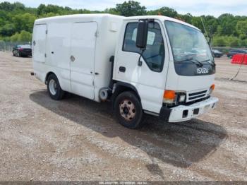  Salvage Isuzu Npr