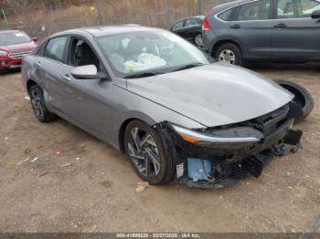  Salvage Hyundai ELANTRA