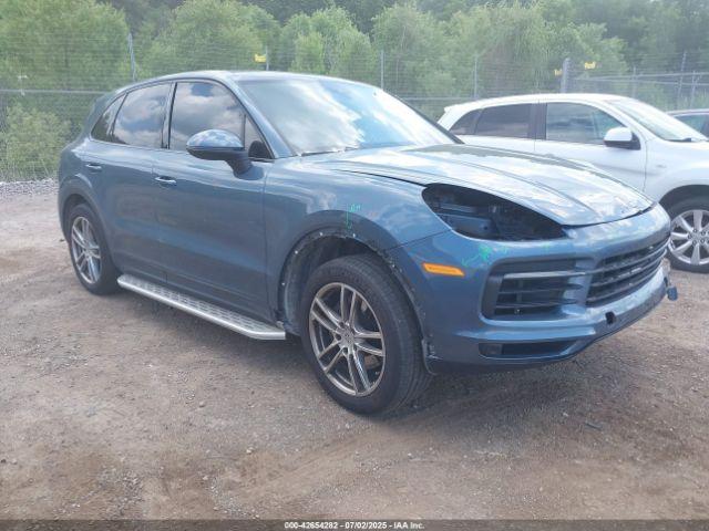  Salvage Porsche Cayenne